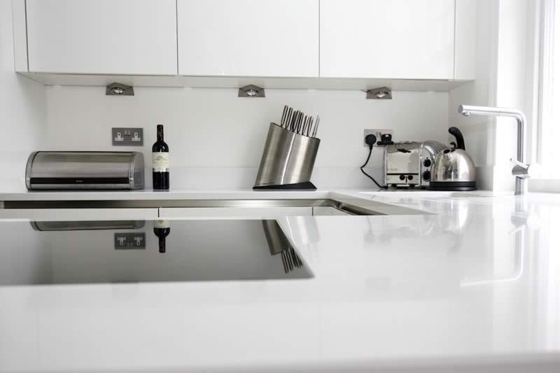 recent-install-hampstead-1-photo-6-hacker-kitchen-photo