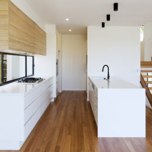 Crystal Polar White