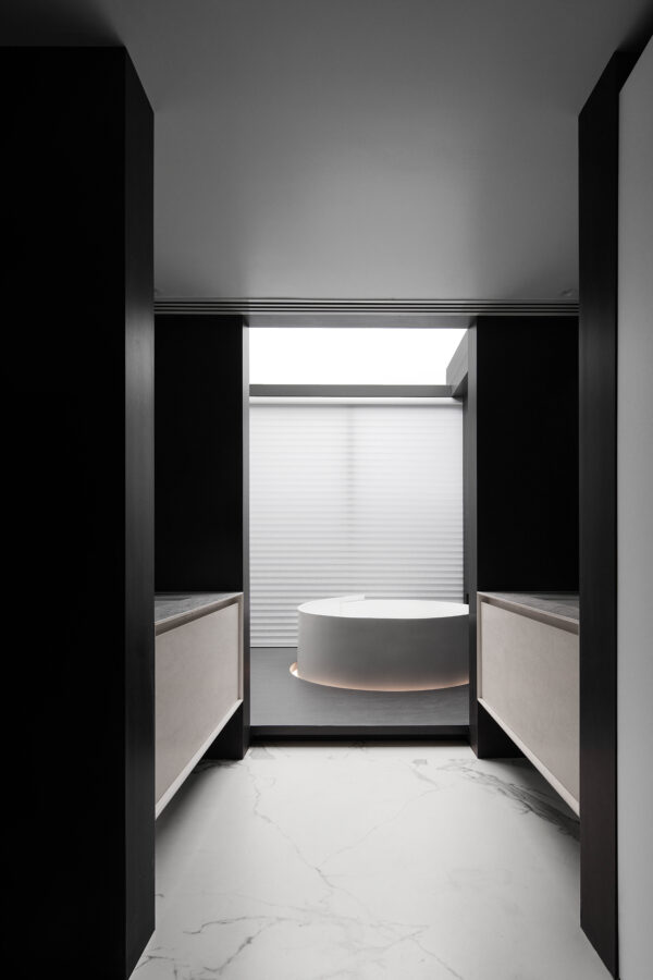 Neolith Basalt black