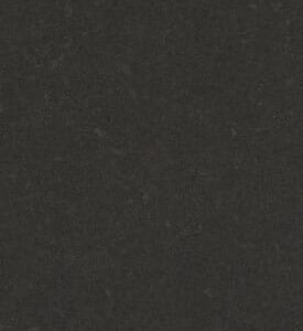 Ceasarstone-Raven-1