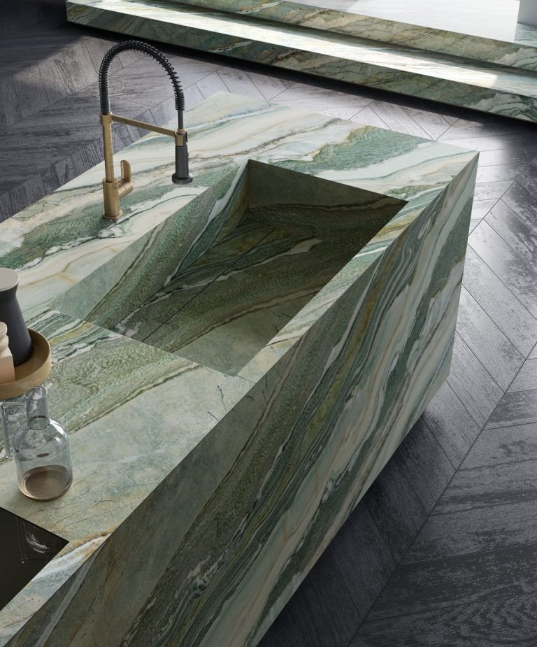 Infinity-Royal-Peacock-Installation-