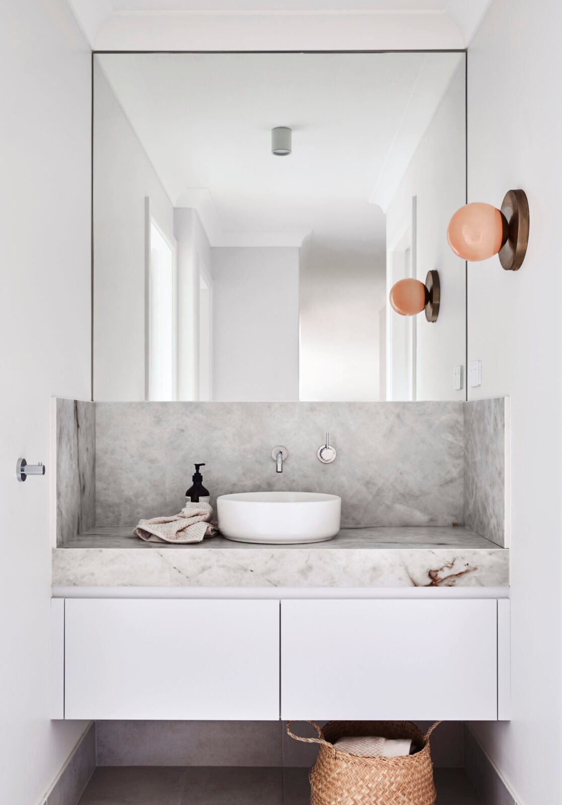 Neolith-Himalaya-Crystal-2-scaled