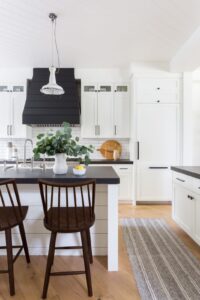 Neolith-Nero-Zimbabwe