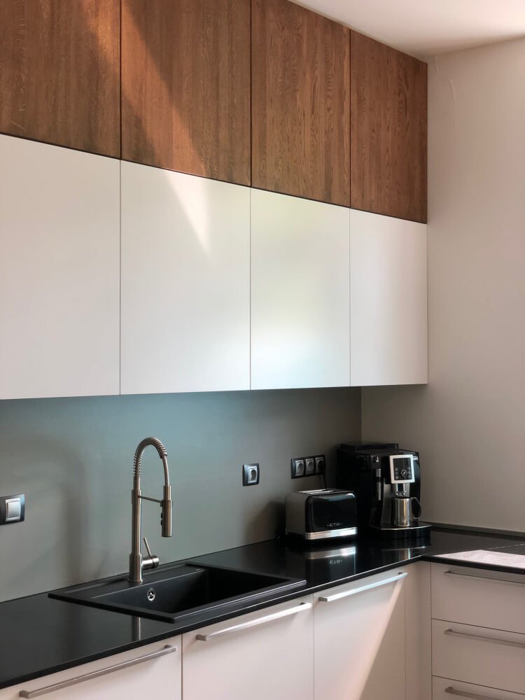 Technistone-Gobi-Black-Installation-1