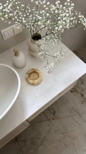 Noble Areti Bianco