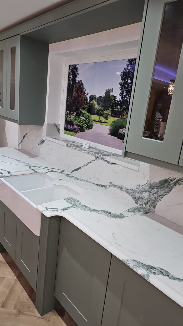 Worldwide-Cal-Emerald-installation