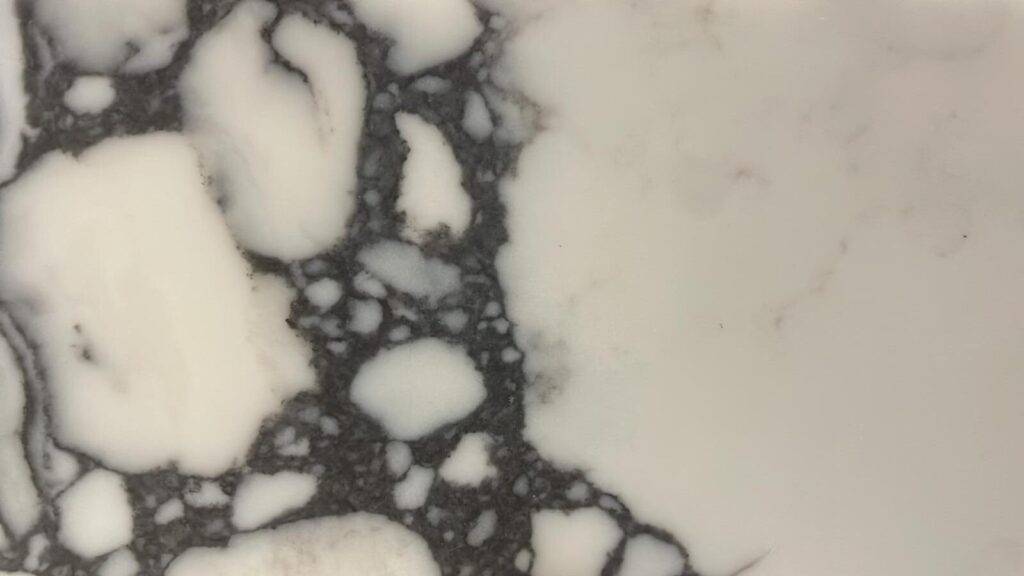 Worldwide-Close-Arabescato